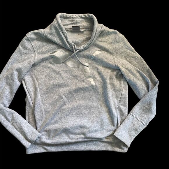 Ladies Puma sweatshirt size M - Picture 1 of 9